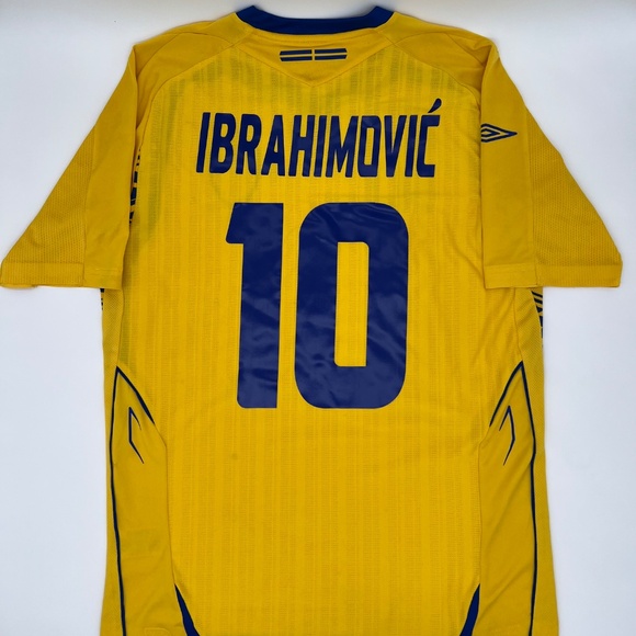 Zlatan Ibrahimovic #10 Sweden 2007/2008/2009 Home ORIGINAL Umbro Soccer Jersey M